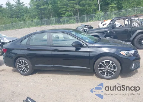 2024 Volkswagen Jetta 1.5T Sport из США, поврежденный, VIN 3VWBM7BU5RM080893